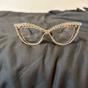 Crystal-Embellished Cat Eye Sunglasses - Black